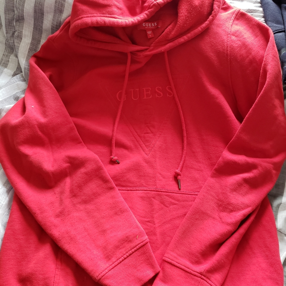Guess sweater
